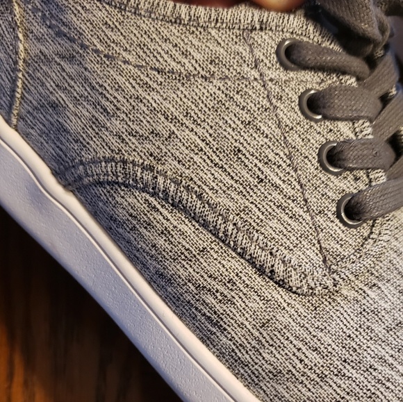 Steve Madden casual shoe Size 7 - Picture 2 of 7